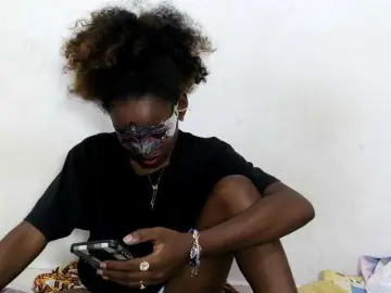 Bongacams Free Porn Cam of Hemreyi