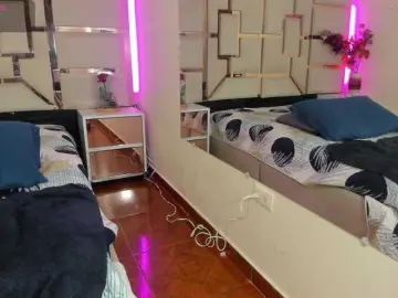 Bongacams Live Sex Cam of casey-lorens