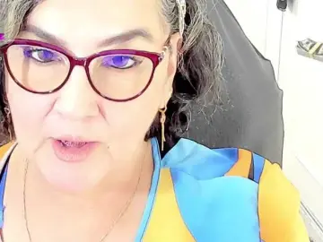 Bongacams Watch Live Sex Cams of cataleya-mom