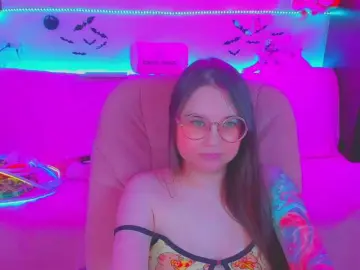 Bongacams Nude Webcam of LittleKitsune