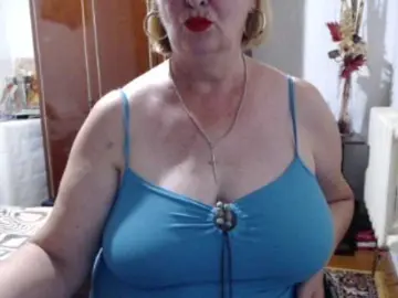 Bongacams Watch Live Sex Cams of Secretfox