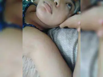 Bongacams Live Sex of XXhornywetprincess99XX