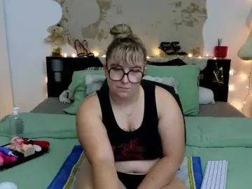 Bongacams Live Sex Cam of ElvinnaLaFrancaise