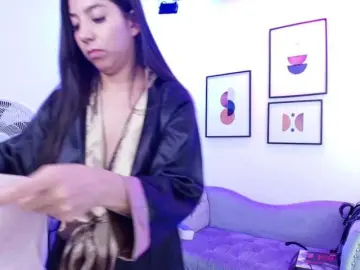 Bongacams Free Live Porn of Ema-louisx