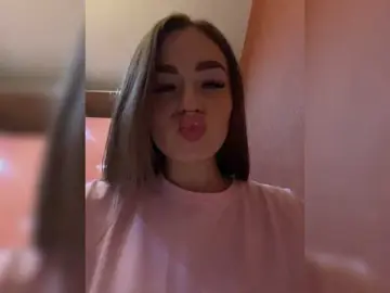 Bongacams Free Live Porn of Poli999