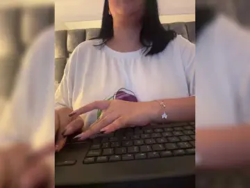 Bongacams Best live sex cam show of IrisEvans