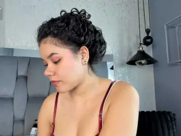 Bongacams Adult Webcam of Annie-Pleasure