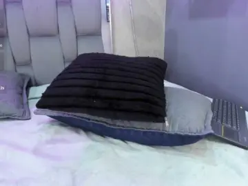 Bongacams Live Sex Cam of Annie-Pleasure