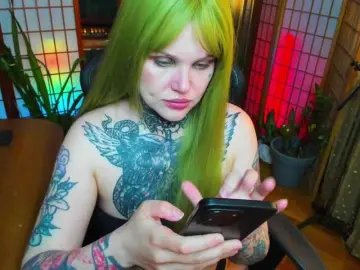 Bongacams Adult Webcam of HellGa