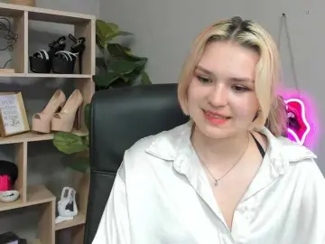 Bongacams Private Sex Chat of SweetLilyxo