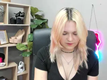 Bongacams Sex Cam of SweetLilyxo