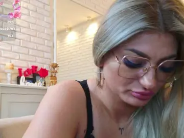 Bongacams Adult Webcams of blondeceline