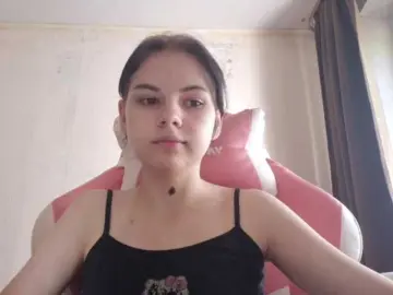 Bongacams Live Porn of MyrnaPlough