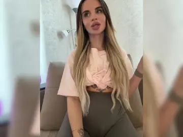 Bongacams Best live sex cam show of LedyMiya