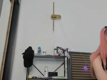 Bongacams Live Sex Cam of LucyStars