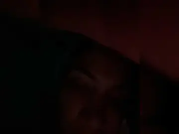 Bongacams Free Porn Cam of APRILHILL