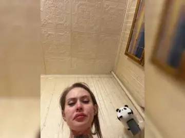 Bongacams Free Live Porn of Letti28