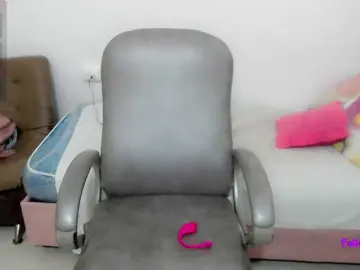 Bongacams Live Sex Cam of elly-willis