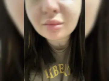 Bongacams Free Live Porn of Swettypussy69