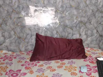 Bongacams Free Live Porn of Miarouse