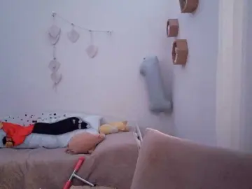 Bongacams Sex Chat of MyrleHenggeler