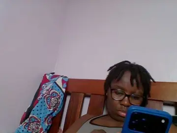 Bongacams Live Sex Cam of Sweetariah1