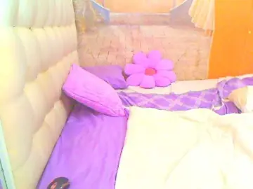 Bongacams Watch Live Sex Cams of HOTLILLIE