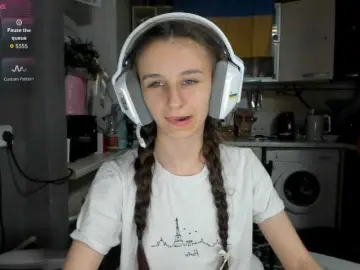 Bongacams Live Sex Cam of KikNika