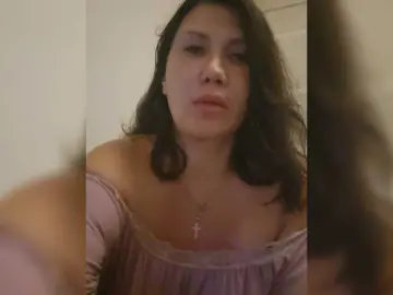 Bongacams Free Porn Cam of RoxySexy