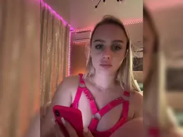 Bongacams Live Sex Cam of PrettyKatea