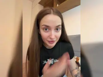 Bongacams Private Sex Chat of ChloeMeow