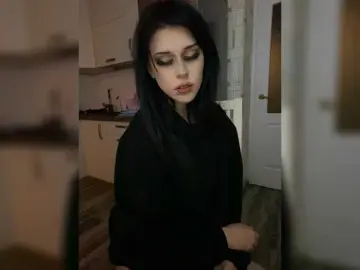 Bongacams Sex Chat of emog1rl
