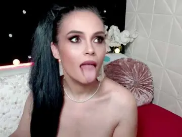 Bongacams Best live sex cam show of Sweeteest-Julie