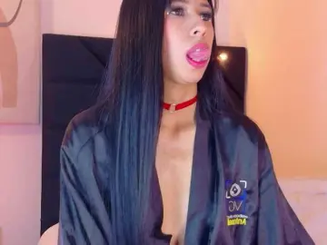 Bongacams Sex Cam of skinnyprinces