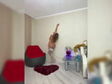 Bongacams Free Live Porn of Stella888
