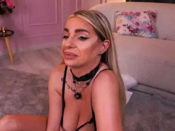 Bongacams Live Sex Cam of PearlPlenty