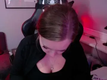 Bongacams Live Sex Cam of hollyBB