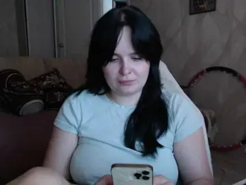 Bongacams Watch Live Sex Cams of Lizzi-Peach