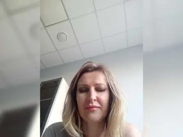 Bongacams Free Live Porn of LagoonJoy