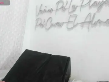 Bongacams Private Sex Chat of brillit-squirt