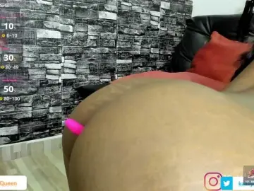 Bongacams Watch Live Sex Cams of Kaitllyn-Queen