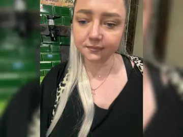 Bongacams Sex Cam of KiraMalina
