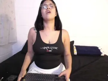 Bongacams Adult Video Chat of Wildcherry02