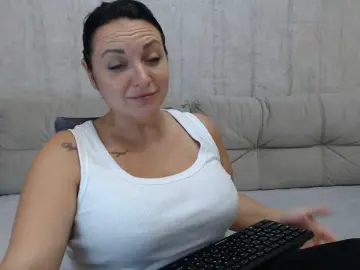 Bongacams Adult Webcam of AngelinaCute