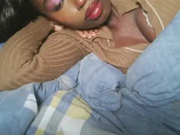 Bongacams Adult Webcam of Sexxytrinityy