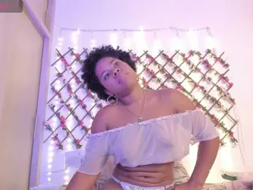 Bongacams Live Sex Cam of naughtyebonyy