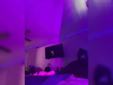 Bongacams Private Sex Chat of OfficialCreamBee