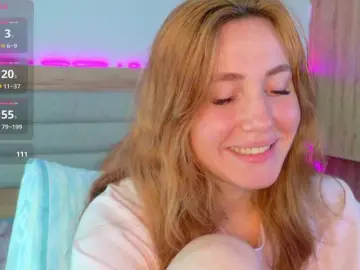 Bongacams Nude Webcam of LunaXBaddie