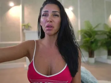 Bongacams Live Sex of MyaBlack