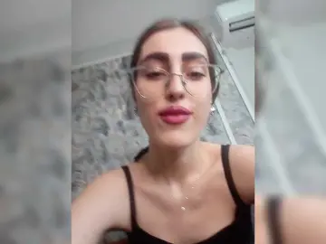 Bongacams Private Sex Chat of kiska-kira